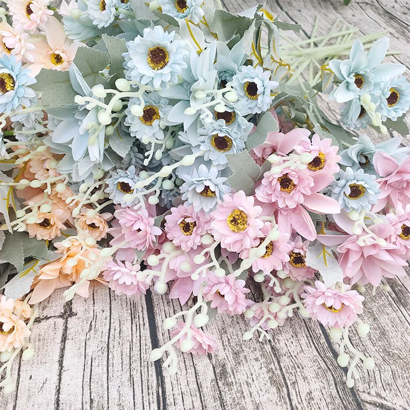 

Artificial Dahlia Stem Faux Dahlia Flowers 5 Forks Silk Flower for Home Hotel Wedding Office Decoration