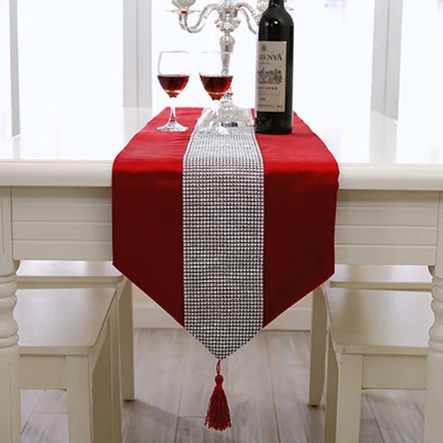 

Modern Table Runner Ironing Diamond Table Runners Luxury European Flannel Sequin Table Runner Wedding Party Banquet Decoration