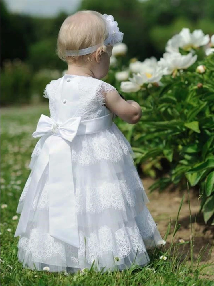 vintage-flower-girl-dresses-for-weddings-cute-first-communion-dresses-for-gir   ls-lace-tiered-floor-length-button