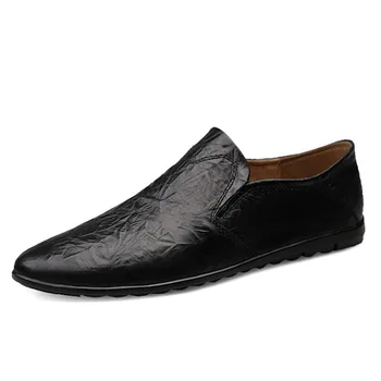 

Genuine Leather Men Shoes Soft Moccasins Loafers Men Brand Boat Shoe Comfy Driving Shoes