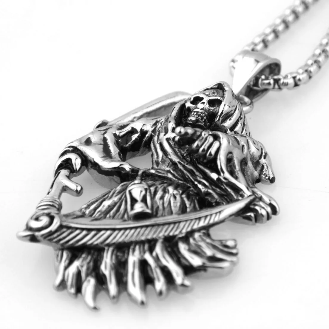 Vintage Men Stainless Steel Pendant Punk Skull Souls Sickle Necklace Pendant Chain Jewelry Accessories