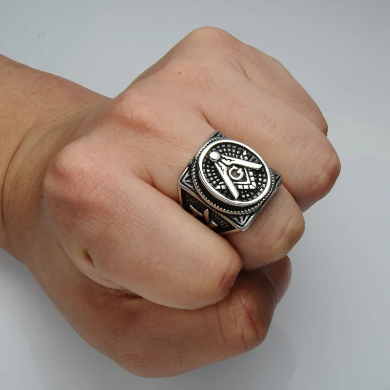 8857976898_855294697