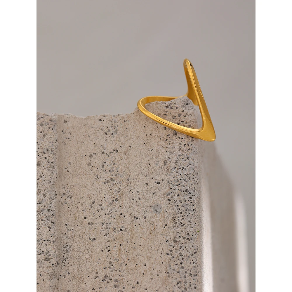 Stainless Steel Gold Color Finger Rings Women Minimalist Metal Golden Finger Rings Waterproof Jewelry Gift