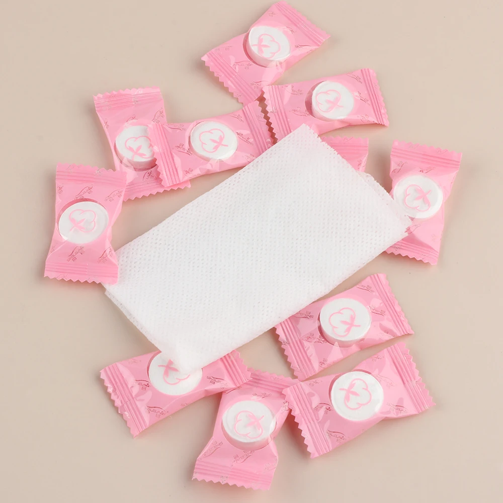 

30Pcs Water Wet Wipe Washcloth Napkin Outdoor Moistened Tissues Disposable Pure Cotton Compressed Portable Travel Face Towel