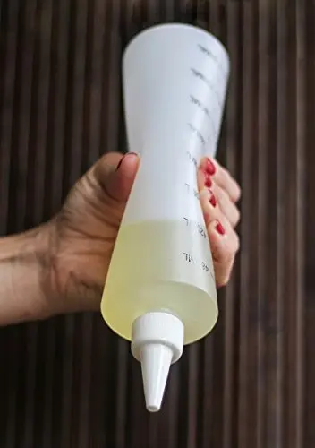 16oz Plastic Squeeze Squirt Bottles with Leak-Proof White Cap Ideal for Oil,Condiments, Dressing, Paint,Glue,Crafts With Funnel