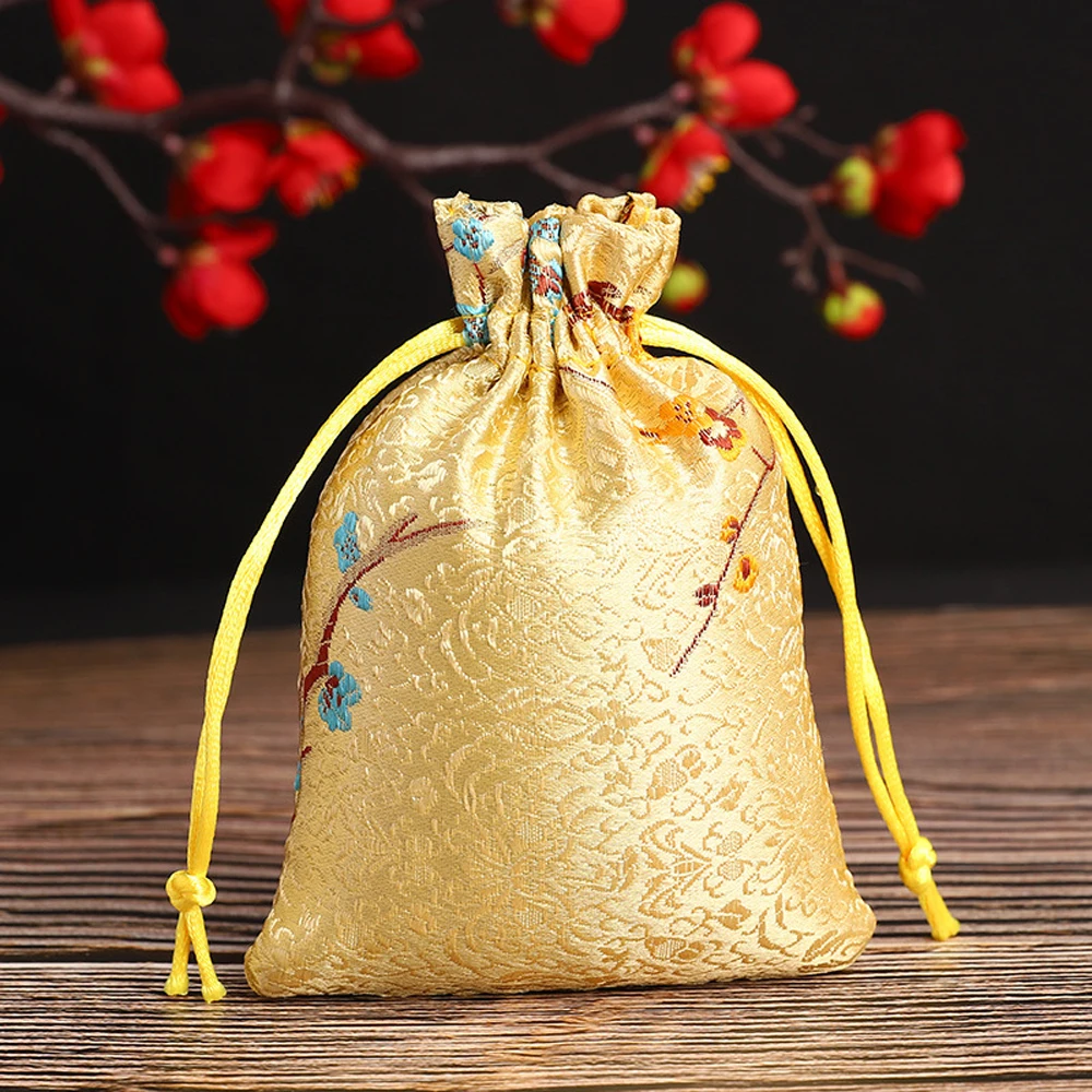 Handmade Embroidered Satin Drawstring Gift Pouch – Elegant Jewelry & Gift Packaging Bag