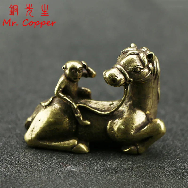 

Antique Copper Monkey Horse Figurines Small Ornament Retro Brass Animal Sculpture Tea Pet Home Decor Accessories for Living Room