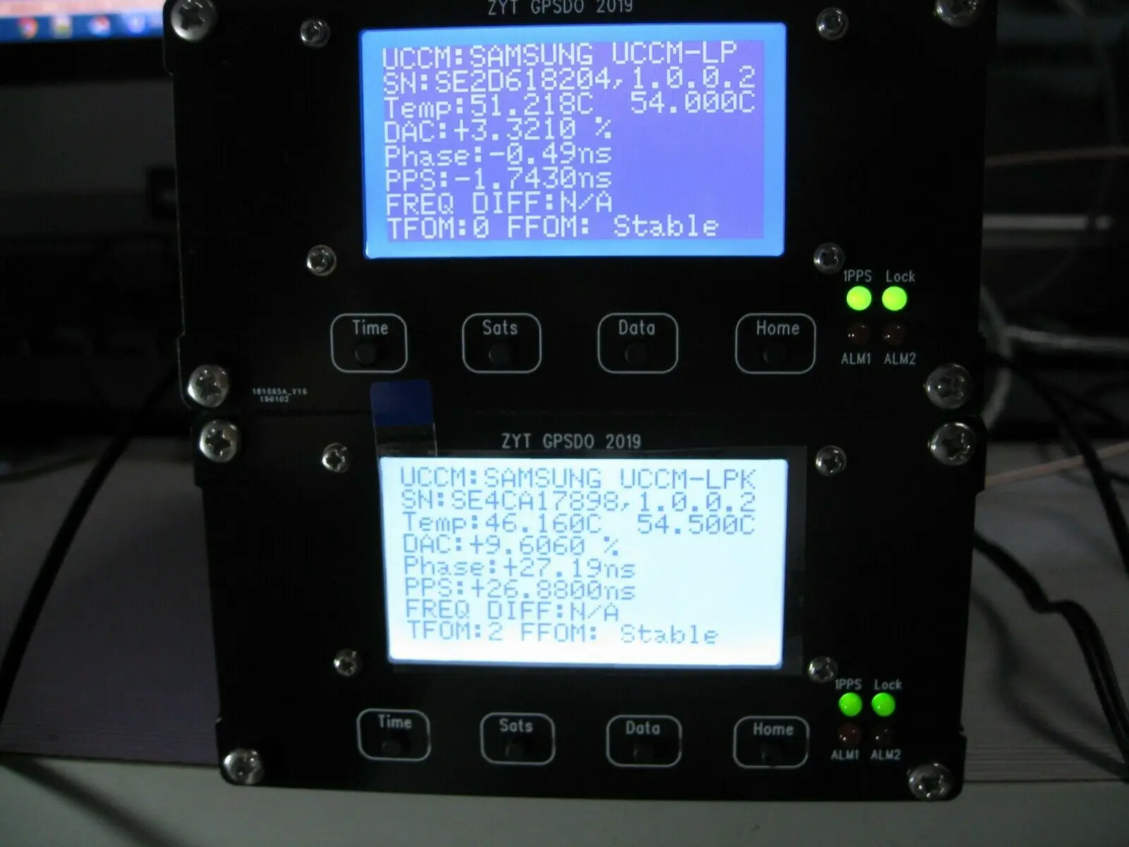 Бесплатная доставка ЖК дисплей SAMSUNG STP2878LF GPSDO 10 МГц 1PPS OCXO GPS ученический генератор