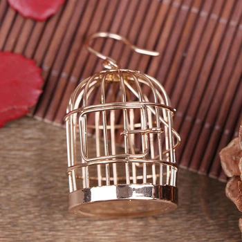 

1:12 Dollhouse miniature furniture metal bird cage for dollhouse decor Dollhouse birdcage