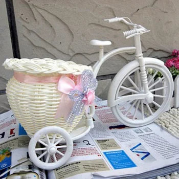

Plastic White Tricycle Bike Design Flower Basket Container For Flower Plant Wedding Decor macetas grandes para plantas