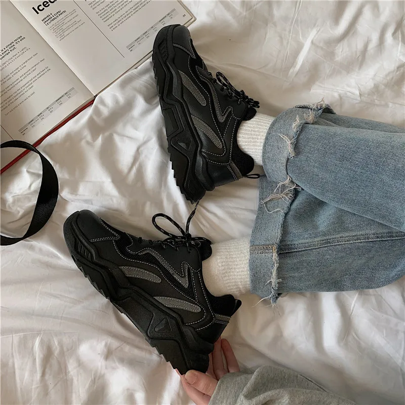 

Sneakers female 2019 autumn new Korean fashion student running shoes thick bottom with reflective sports shoes women ZZ-19