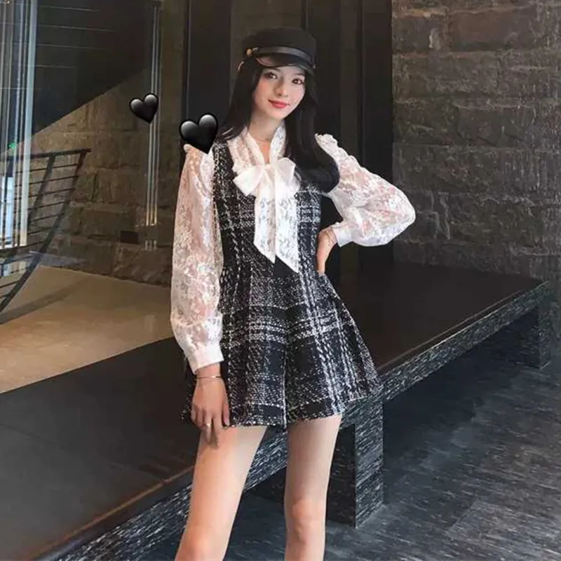 picture color Sweet A-line Tweed Plaid Short Vest Romper Autumn Winter Women Bow Collar Lace Shirt Top+ Tank Pearl Button Mini Jumpsuit - Цвет: picture color