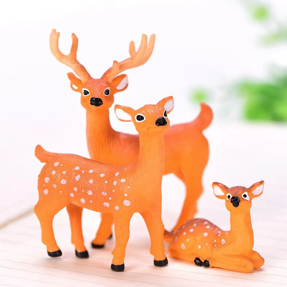 

Moss Terrariums Resin Artificial Miniatures Crafts Home Decoration Individuality Elk Sika Deer Figurines Forest Deer