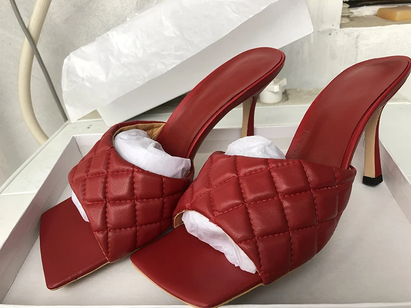 Red Real Leather Новые Летние фирменные дизайнерские сандалии; женские кожаные шлепанцы без задника с квадратным носком; пикантные женские шлепанцы; Белая обувь; женские сандалии для вечеринок - Цвет: Red Real Leather