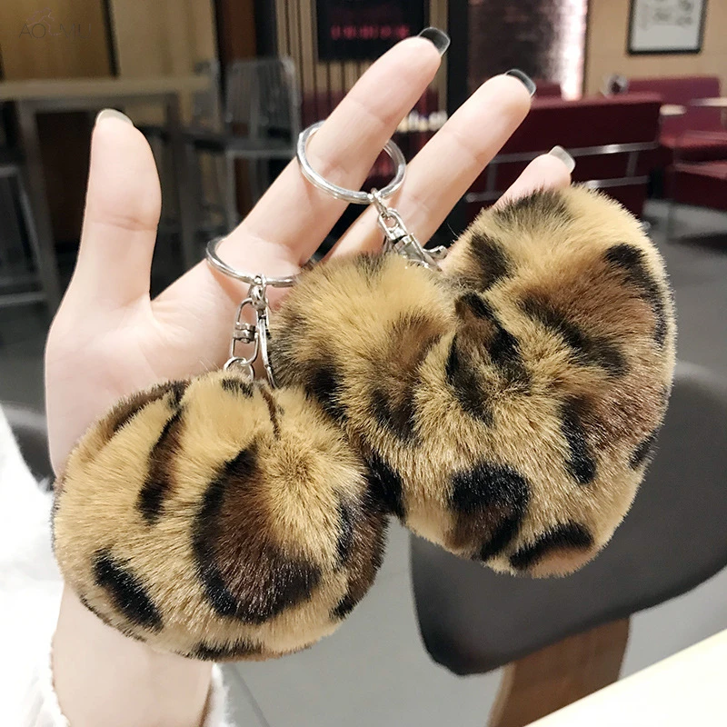 

AOMU 2Pcs/Set Leopard Soft Pompom Fake Fur Ball Love Heart Plush Metal Key Chain Bag Pendant Car Keyrings Women Trinket Keychain