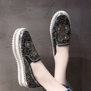 

Flat sole shoes female 2019 autumn wild rhinestone sequins set foot muffin thick bottom loafers