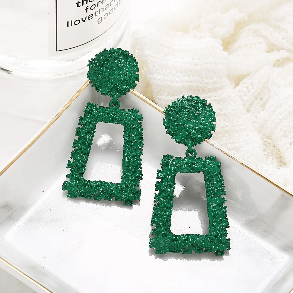 10888949357_793437558