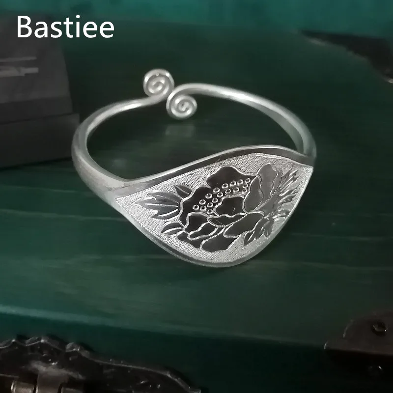 Женский браслет с цветком пиона Bastiee большой регулируемый из стерлингового