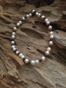 

ladies sweater chain leather collar