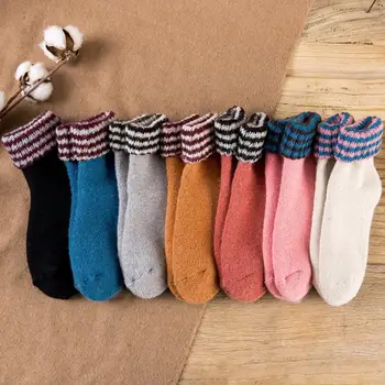 

Women Solid Thick Socks Striped Sock Warm Winter Socks Girls Thick Stripes Floor Socks Fuzzy Winter Ankle Socks 5/7 pairs/lot