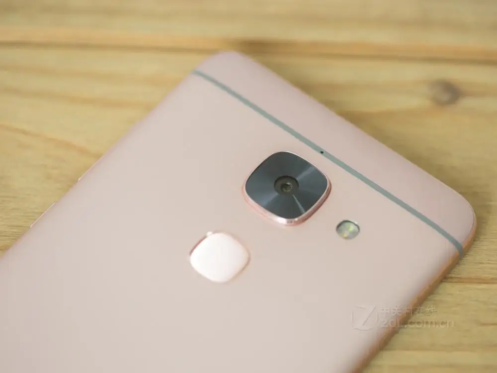Мобильный телефон Letv LeEco Le Max 2, 4G, LTE, Snapdragon 820, Android 6,0, 5,7 дюймов, 2560x1440, 6 ГБ ram, 64 ГБ rom, отпечаток пальца, МП