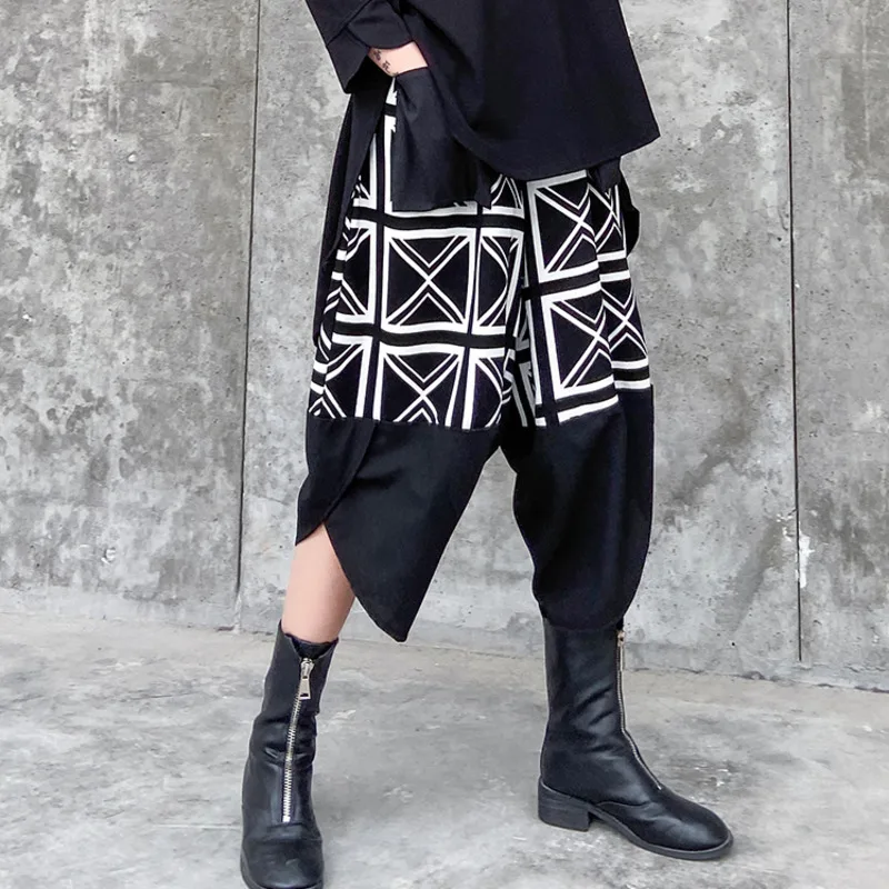 

XUXI Women's Cropped Trousers With High Waist Were Thin Versatile And Loose Summer Fashion Printing Black Casual Trousers FZ1761