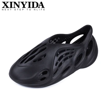 

High Quality Summer Men Clogs Slip On Breathable Water Beach Sandals Jelly Shoes Valentine Garden Yee Home Shoes Men Foam Runner