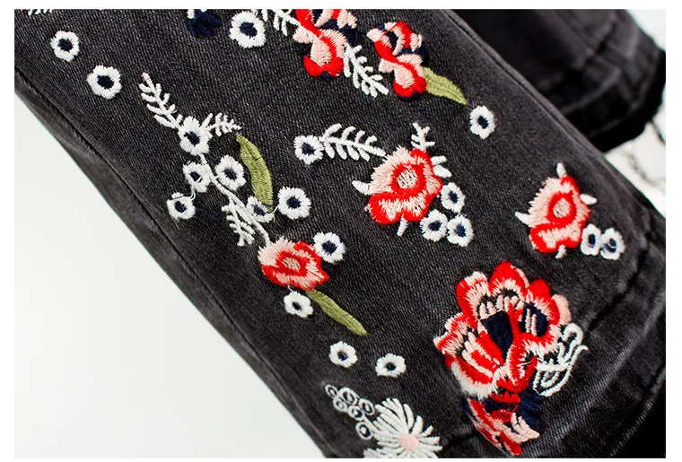 12267997457_1170786358