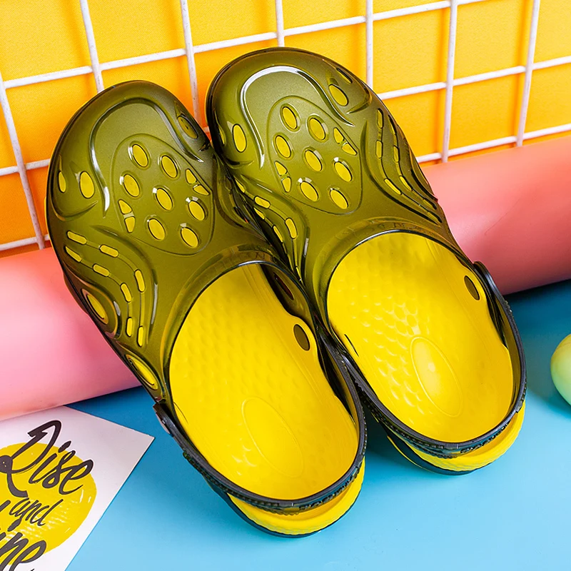 Slippers Men's Thick soled Non slip Porous Shoes Casual Slippers