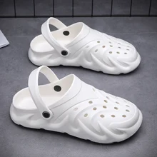 

Men Sandals Crocks Sandals Hole Shoes Couple Home Slippers Summer Breathable Lightweight Hollow Out Buckle Men Beach Flat Shoes