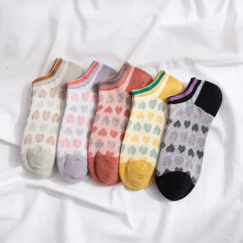 

2020 New Spring and Summer Kawaii Harajuku Socks Women Korean Cute Light Color Ankle Socks with Love Pattern 22701