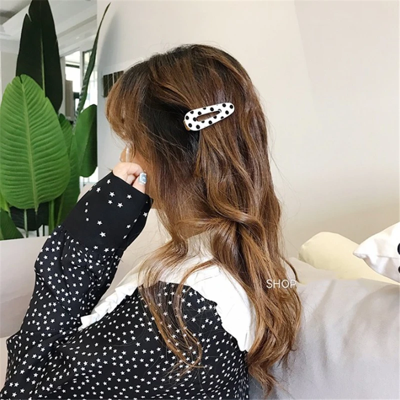

South Korea Amber High-grade Acetic Acid Duckbill Clip Wave Point Control Must Buy Trendy Ocean Side Clips Simple Fashion Card