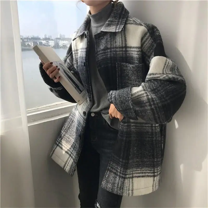 

WoMen Pockets Lattice Winter Coat Turn-Down Collar Elegant Woman Plaid Coats Nice Autumn Batwing Sleeve Korean Outerwear