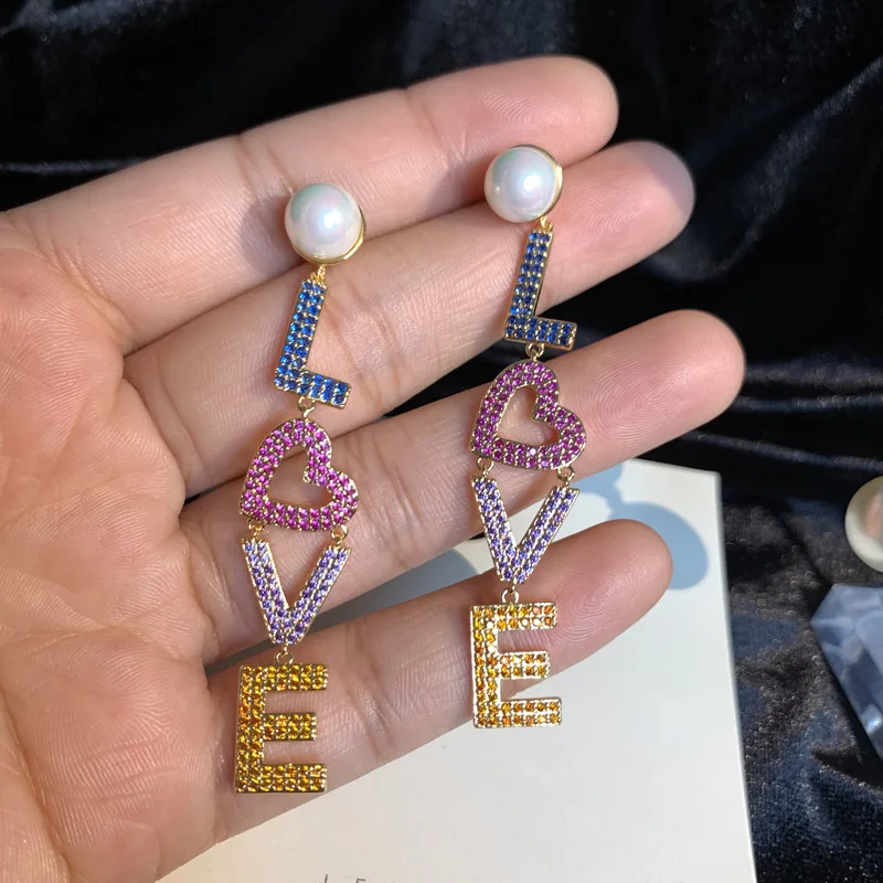 

Letter Love Earrings Long Dangle Korea Fashion Earrings Colorful Micro Pave CZ Stone Wedding Jewelry Brand Earring