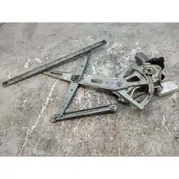 

REAR WINDOW RIGHT TOYOTA PRIUS (NHW20)