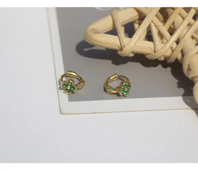 Серьги из стерлингового серебра 925 пробы, модные, циркониевые, четыре-застежка в виде листа, Ушные Кольца, мини-ушные кости, ушные пряжки, 5,2 мм, милый тренд, дикие женские серьги, еврей - Окраска металла: 1 pair green(gold)