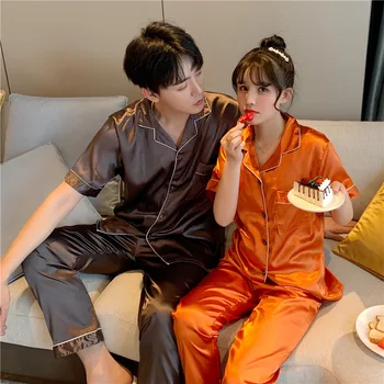 

Lovers Summer Pajamas Couples Unisex Silk Sleepwear Soft Pyjama Sets Nightgown Women Pajama Sets Short Sleeve Men Lounge Pijamas