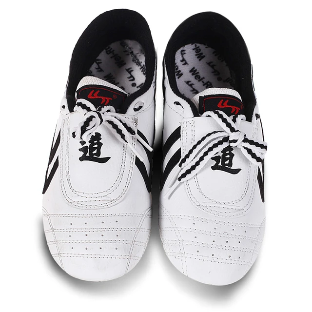 Chaussures de Taekwondo Sport Boxe Kung Fu Taichi Chaussures Pour Hommes Et  Femmes Enfants (42)