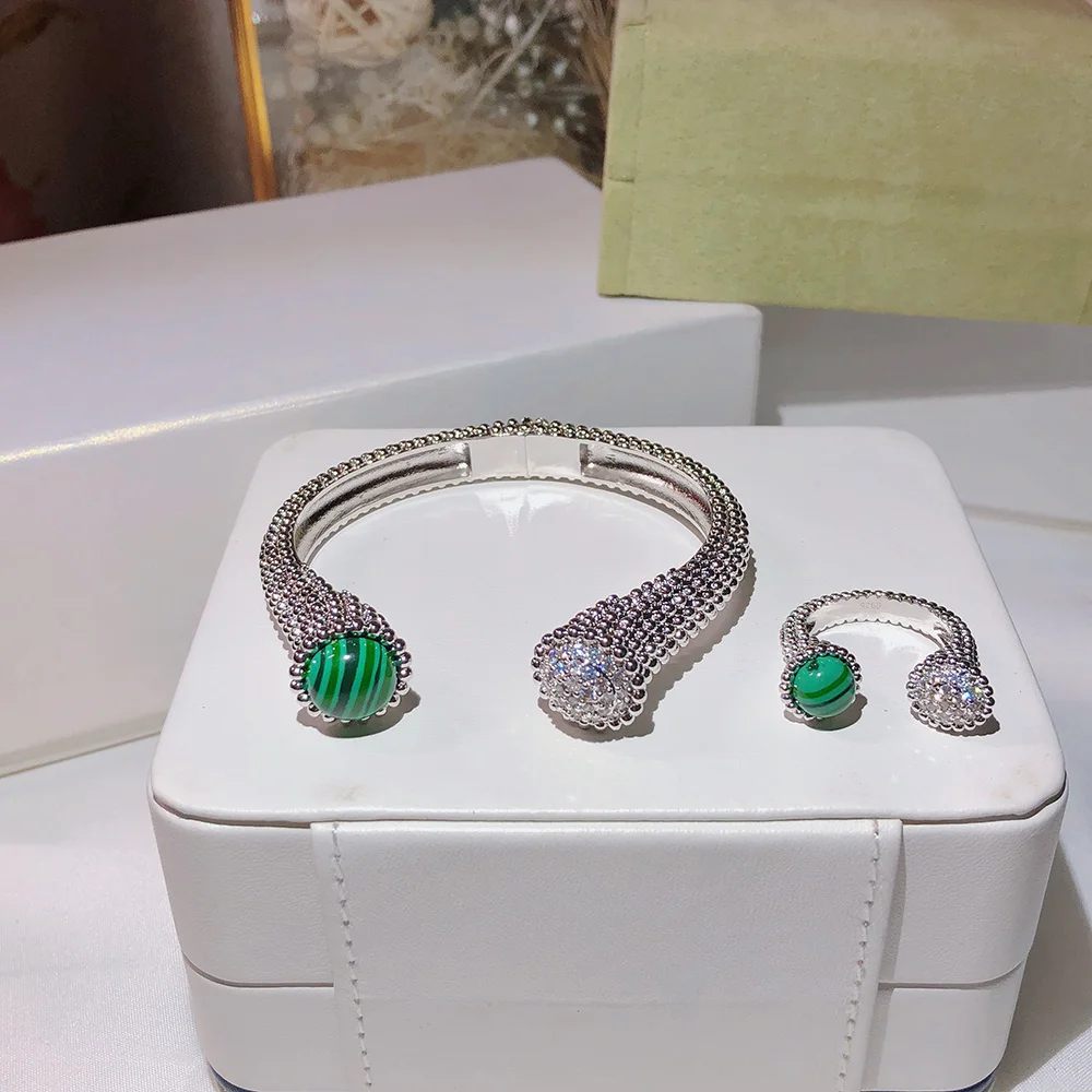 HTB1MEDOe7WE3KVjSZSyq6xocXXar