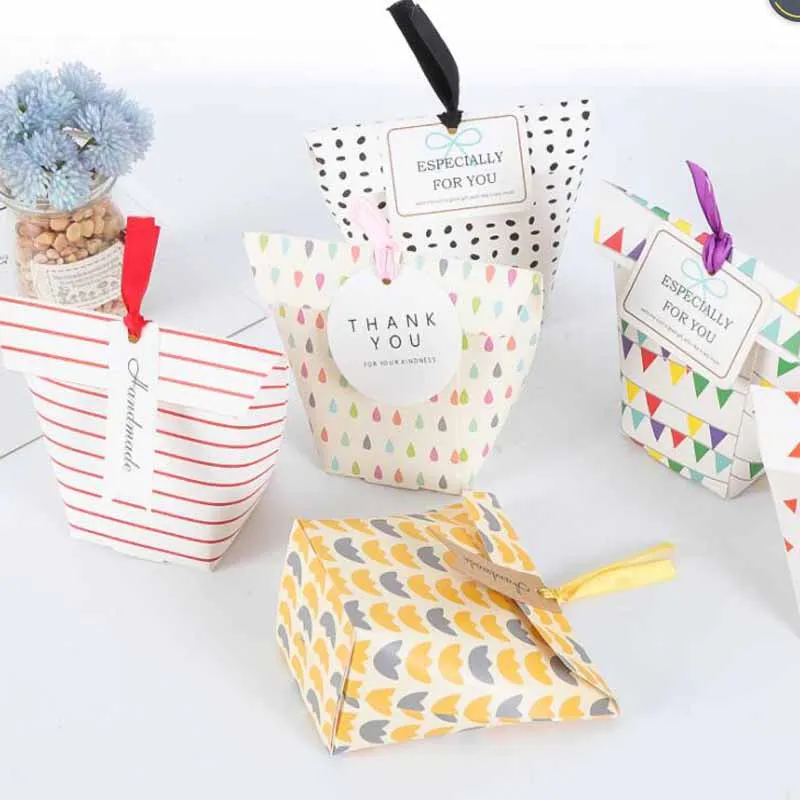 

20pcs+20 ribbon New Simple INS version of creative gift box wedding candy box colorful biscuit packaging box candy gift box