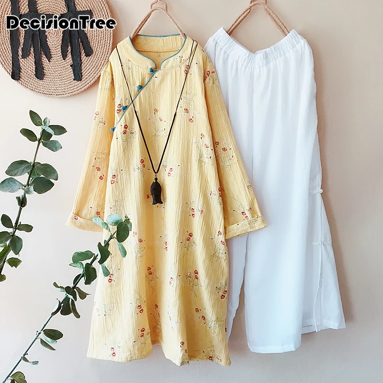 

2019 chinese dress cheongsam qipao embroidery floral long qipao cotton and linen cheongsam elegant chinese style floral print