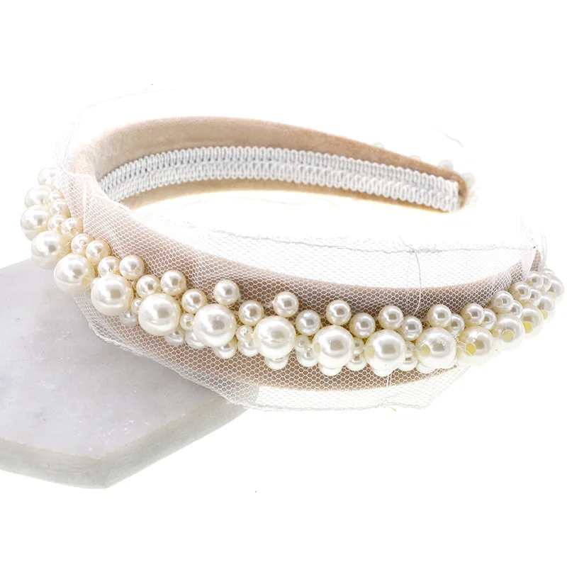 11406223430_1938295935