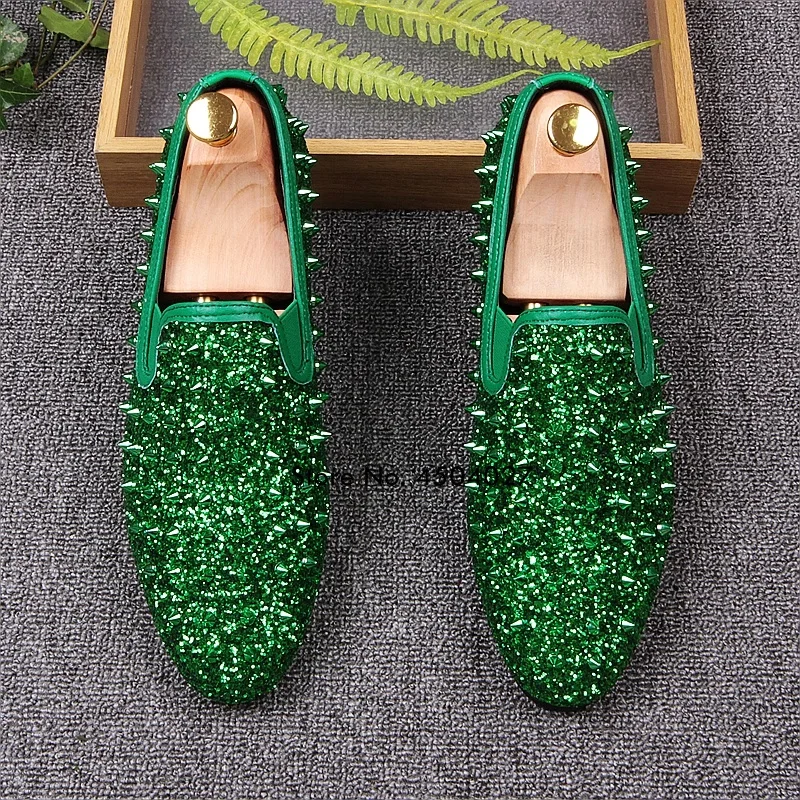 

Spiked Rivet Flat Loafers Concise Round Toes Bling Bling Sequins Gold Male Wedding Shoes Men Shoes