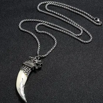 

2PCS Cool Male Necklace Metal Chain Wolf Head Dragon Head Choker Decor(2 Styles)