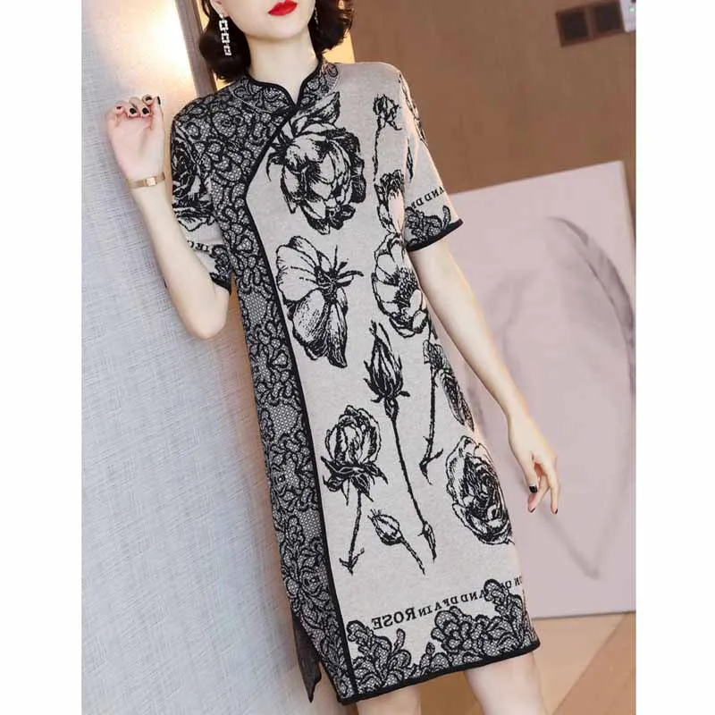 

2019 Autumn New Style Half-Turtle-Neck Contrast Color Elegant Cheongsam Dress Mid-length Floral Base Skirt Women's