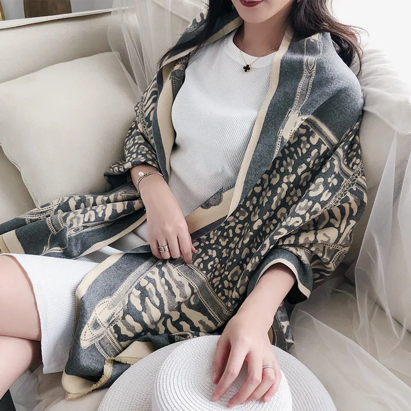 Стильный китайский качественный Шелковый популярный осенне-зимний женский шарф с леопардовым принтом женский высококачественный кашемировый теплый платок