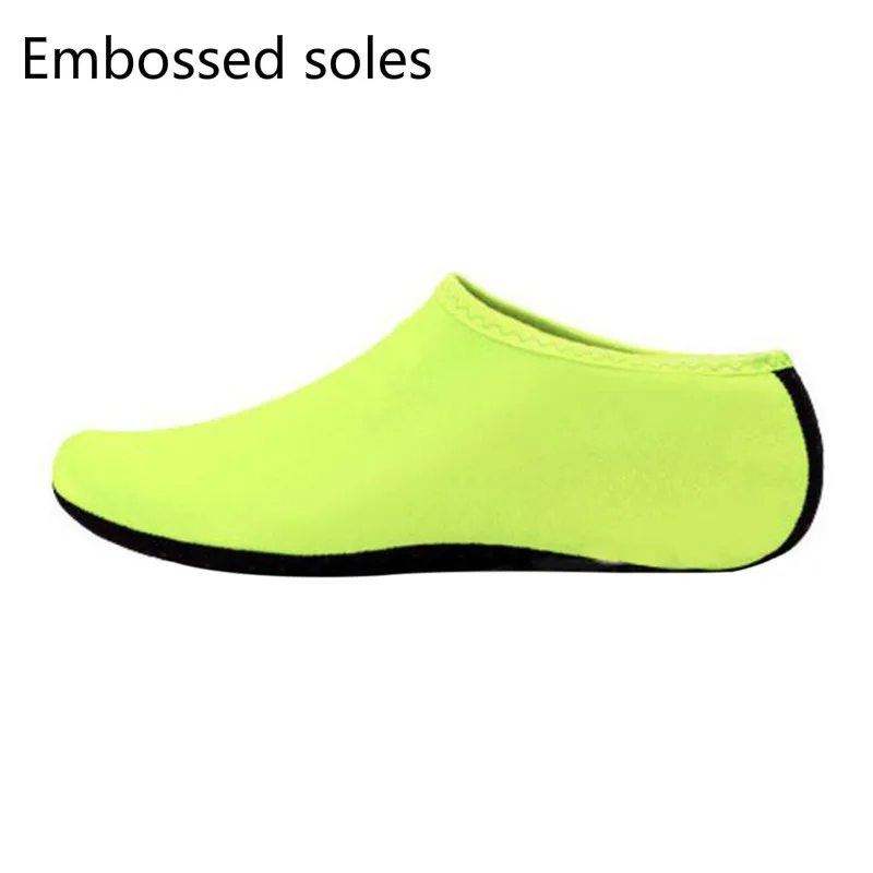 Embossed soles 4 Пляжные кроссовки; обувь для плавания; водонепроницаемая обувь для мужчин и женщин; быстросохнущие кроссовки; носки; тапочки; Складная Уличная обувь - Цвет: Embossed soles 4