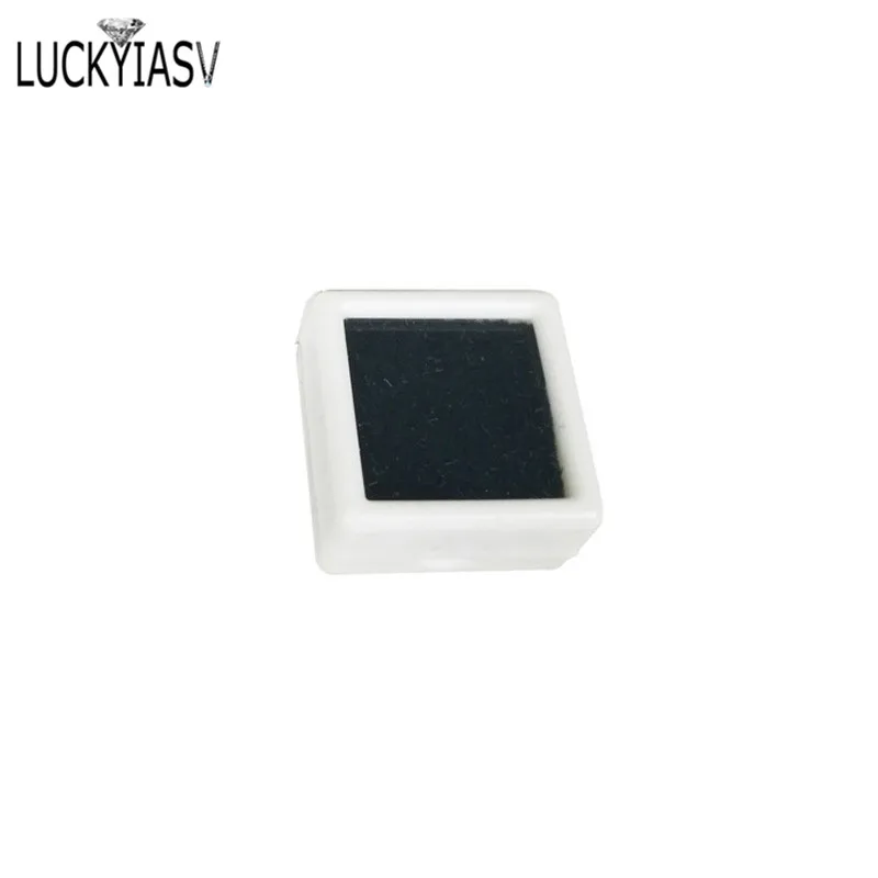 White with black 50 шт./лот, квадратная пластиковая коробка с бриллиантами, посылка, белый, черный чехол с драгоценным камнем, с пенопластом, бусины, коробка 3*3*2 см - Цвет: White with black