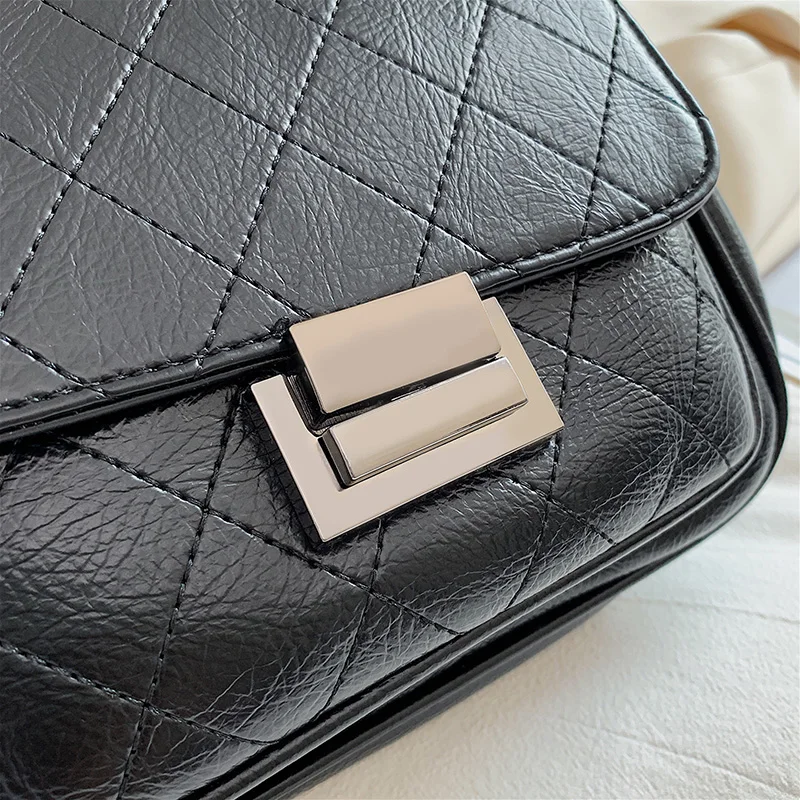 Casual Green Chain Shoulder Bags for Women Fashion Designer Luxury Brand Purses and Handbags PU Leather Small Cross Body Bag