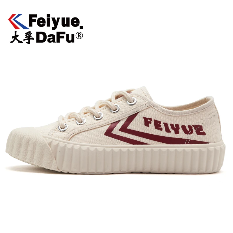 Feiyue/обувь из парусины вулканизованные; коллекция 8332 года; повседневная мужская и женская обувь; дышащие кроссовки на плоской подошве; эластичная стелька; нескользящие модные кроссовки - Цвет: Beige(Red Logo)